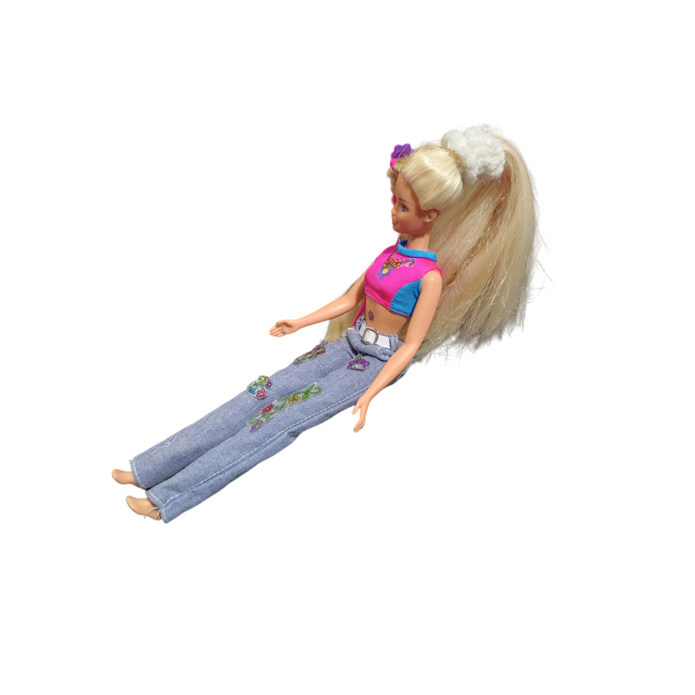 Barbie Teen Skipper Doll, Sister of Barbie Doll, All Grown Up! 1996 Mattel - Picture 4 of 5